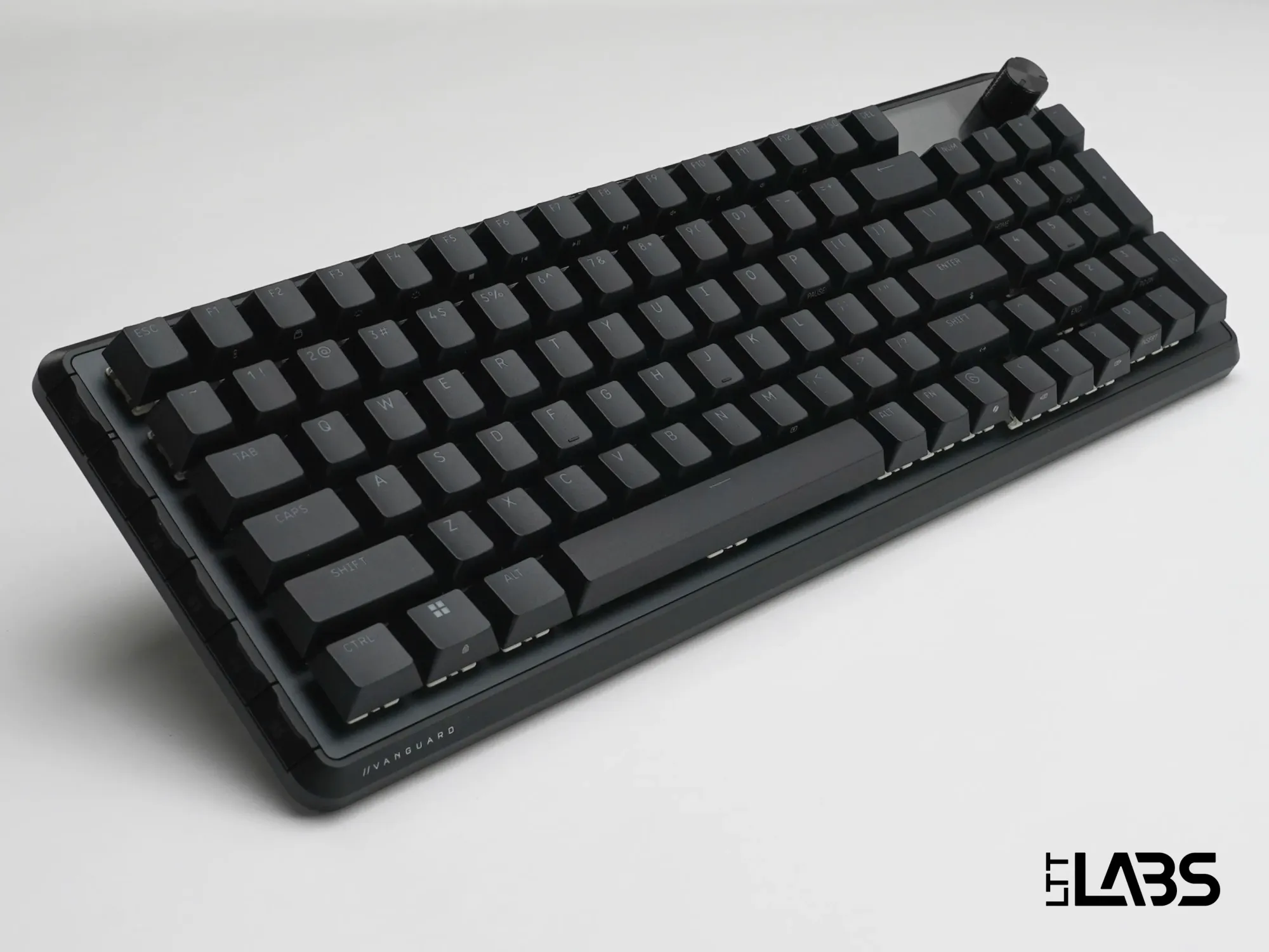 Corsair Vanguard Pro 96 product photo