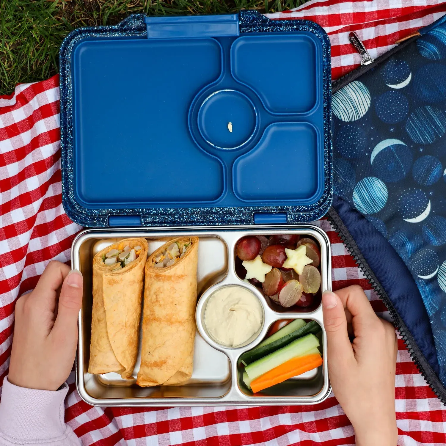 Yumbox Prêt insulated bento lunch box for hot and cold adult meals