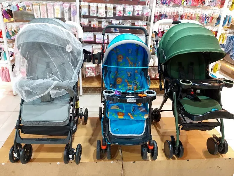 Top 10 must-have strollers for 2026 displayed with ratings and specs